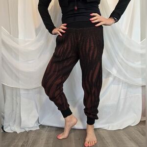 Nike Yoga ADV Knit Jogger Therma Pants High Rise Wool Blend Pockets size Small